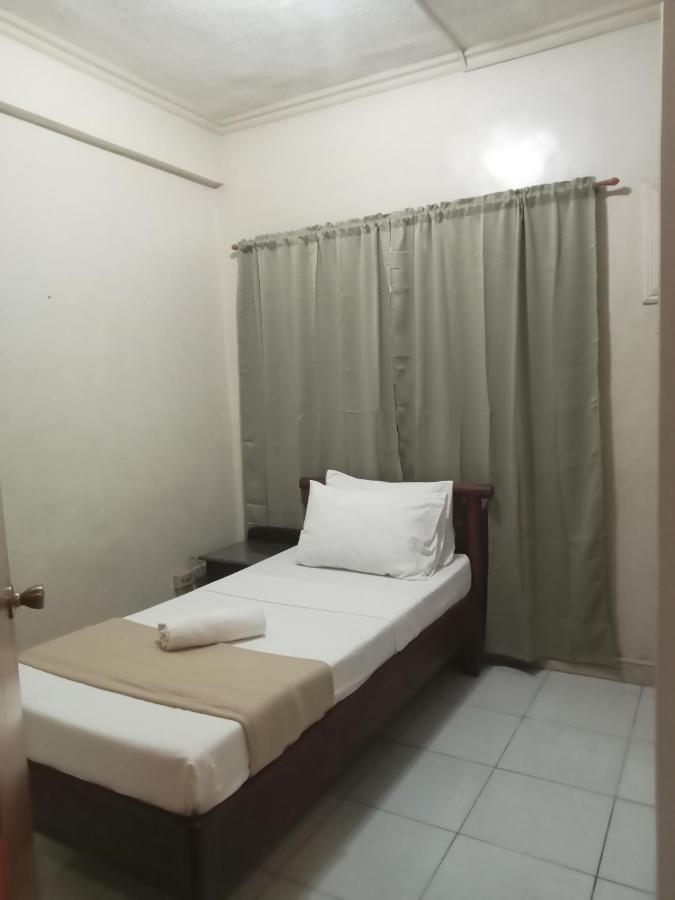 Reddoorz At Casa Marabella Villamonte Bacolod City Exterior photo